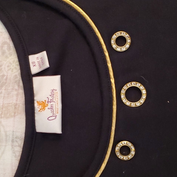 Vintagey Quaker factory Tank - Picture 5 of 5